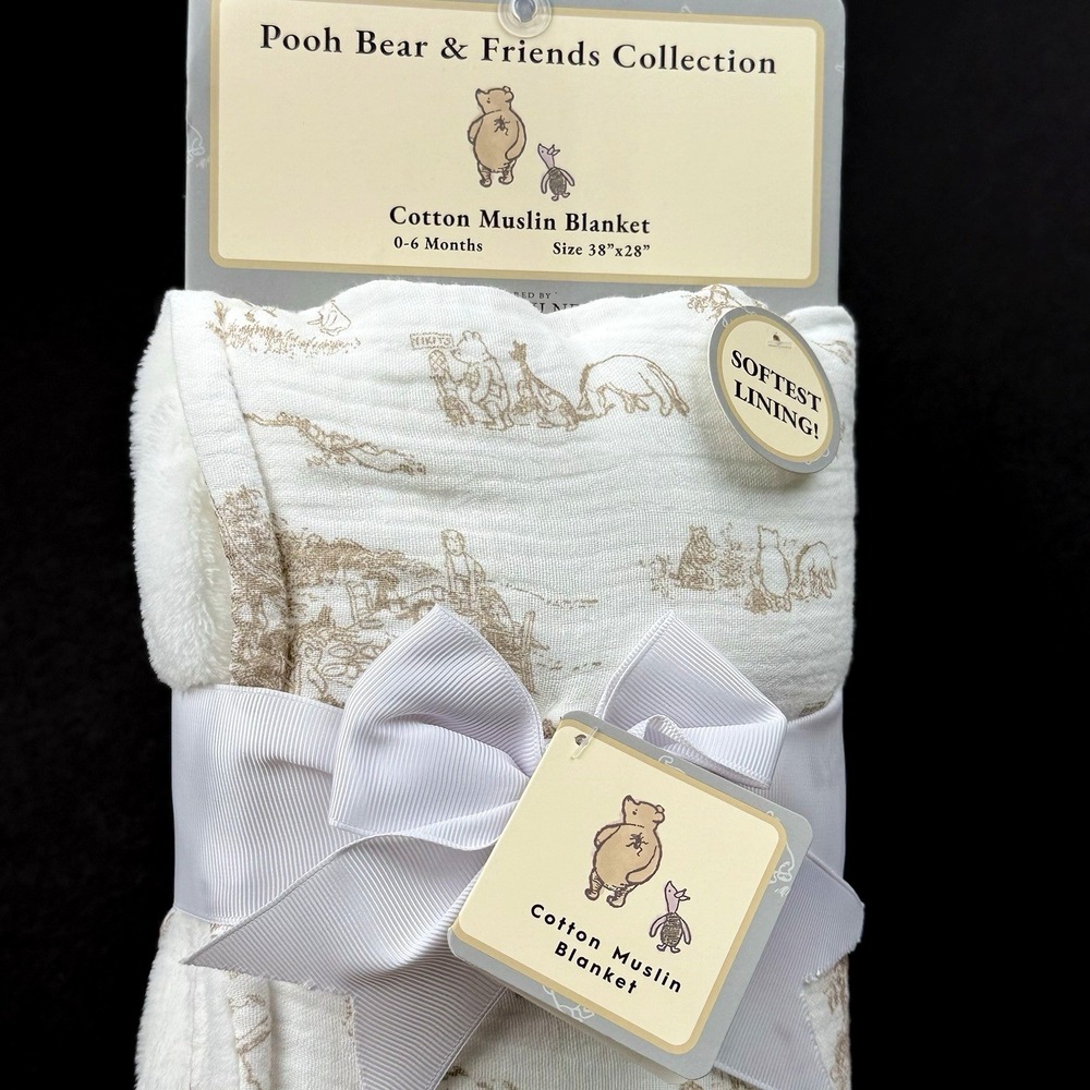 New Winnie the Pooh Bear Cotton Muslin Baby Blanket Nursery White Plush Faux Fur